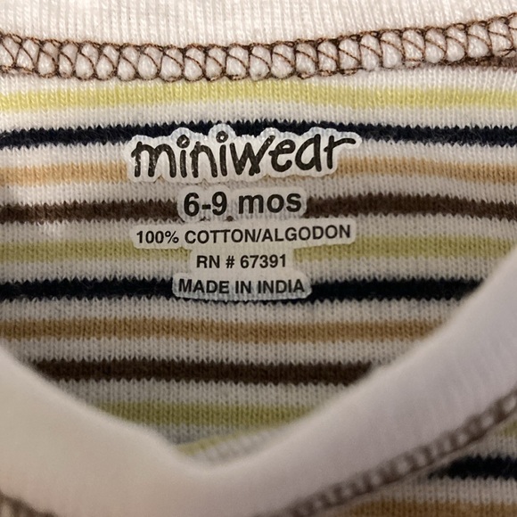 Boys 6-9 months striped onesie - Picture 2 of 4